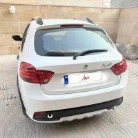 کوییک تک رنگ سفید