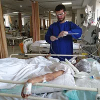 سِرم،سونداژ،تزریق،پانسمان زخم،فصد خون وکیوم تراپی|خدمات آرایشگری و زیبایی|تهران, فلسطین (میدان انقلاب)|دیوار