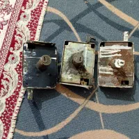 4 قفل در حیات