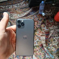 ایفون 11pro درحد خشک فروش فوری