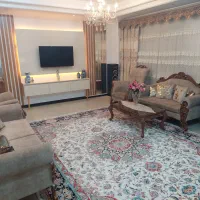 مبل ۷نفره بسیارتمیزونو کاملا سالم باجلومبلی۲تاعسلی