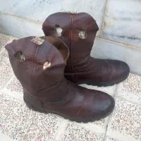 کفش پوتین چکمه خارجی کتونی سایز ۴۲ ،۴۳ نیم بوت چرم