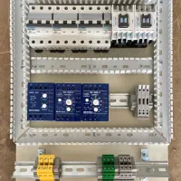 خدمات برق .برقکاری .برق کار .برقکشی.