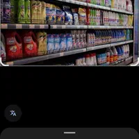 صندوقدار فروشگاه مواد غذایی