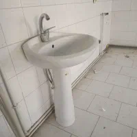 روشویی سرویس بهداشتی