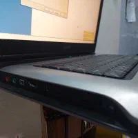 لپ تاپ سونی|رایانه همراه|اندیشه, اندیشه فاز ۱|دیوار