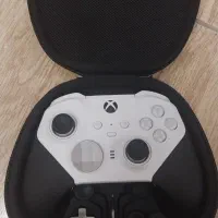 دسته ایکس باکس الیت ۲ در حد فول پک