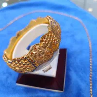 النگو و گردنی پلاک|جواهرات|شیراز, ملاصدرا|دیوار