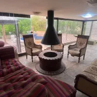 یک خواب +سالن شیشه‌ای بیلیارد