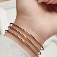 به دلیل نیاز مالی شدید میفروشم