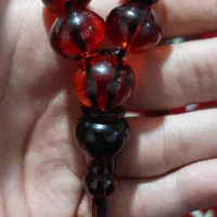 کهربا رگه دار