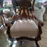 تعمیرات و تقویت نشیمن مبل در خانه و نصابی پرده