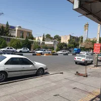 مغازه ۱۸ متر بر بلوار الزهرا
