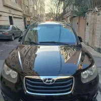 سانتافه مشکی 2012