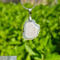 گردنبند و دستبند سنگ های طبیعی ، کار دست