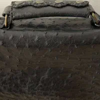 کیف کلاسیک اداری و کیف رودوشی با چرم شترمرغ|کیف، کفش، کمربند|اصفهان, بهارستان|دیوار