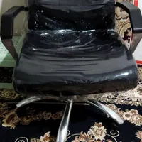صندلی لیورا صنعت