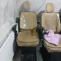 دو عدد صندلی اصلاح و دوعدد صندلی رنگ