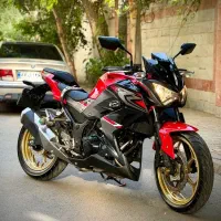 کاوازاکی Z 300