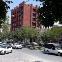 ۵۰ متر اپارتمان حاشیه دانش اموز ،معلم،دفتر کار