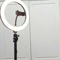 رینگ لایت ۱۰  با پایه