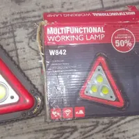 چراغ خطر نو|قطعات یدکی و لوازم جانبی|قم, گلزار|دیوار