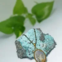 نگین،دستبند،آویز و گوشواره عقیق معدنی