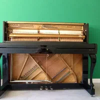 پیانوی آکوستیک Samick مدل SU-118BP