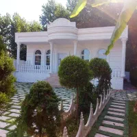 ویلایی ۲۱۵متری خرم
