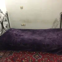 تخت فرفروژه یک نفره سالم بدون زدگی در حد نو