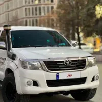 تویوتا هایلوکس 2008