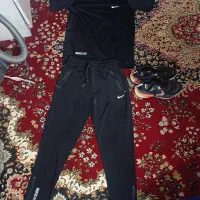 ست تیشرت و شلوار و کفش