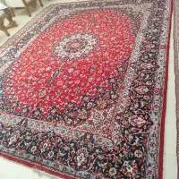یک عدد فرش ماشینی قدیمی ۱۲ متر بفروش میرسد