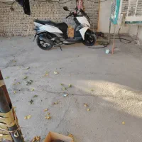 j200مدل1403|موتورسیکلت|خرم‌آباد, |دیوار