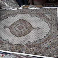 فرش ماهی خوی کرم زرنیم ۱۰۰۰شانه مرینوس اصل