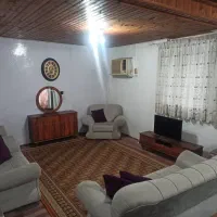 اجاره خونه ویلایی.حیاط دار.نزدیک دریا.پارکینگ دار|اجارهٔ کوتاه‌مدت ویلا و باغ|بندر انزلی, طالب آباد|دیوار