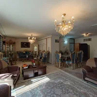 ویلایی سه طبقه/تک واحد/آسانسور/فول/سند تک برگ جدا|فروش خانه و ویلا|اصفهان, تیران|دیوار