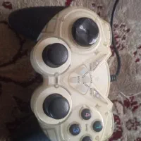 دسته بازی کامپیوتر .