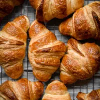 استخدام نیرو در بیکری