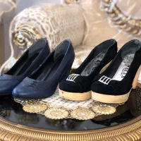 کفش زنانه در حد نو