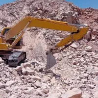 بیل کوماتسو۲۲۰ خط۶ همرا با پیکور|خودرو سنگین|اصفهان, شیخ اشراق|دیوار