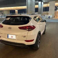 توسان مدل ۲۰۱۷نیمه فول پر اپشن