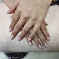 کاشت ناخن با کمترین قیمت پیروزی|خدمات آرایشگری و زیبایی|تهران, پرستار|دیوار