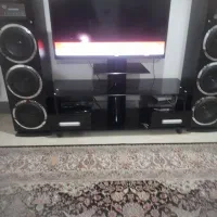 میز،تلوزیون