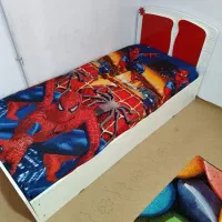 تخت مرد عنکبوتی با تشک حراج 900هزار