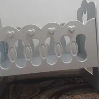 تخت خواب کودک زیاد استفاده نشده