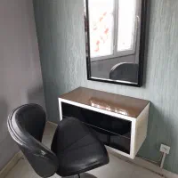 اجاره میز ناخن تخت مژه میکاپ شینیون بافت|اجارهٔ دفتر کار، اتاق اداری، مطب|کرج, باغ سیب|دیوار
