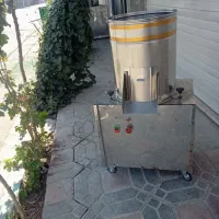 خمیرکن.سبزی‌خرد‌کن|خردکن، آسیاب، غذاساز|اصفهان, قهجاورستان|دیوار