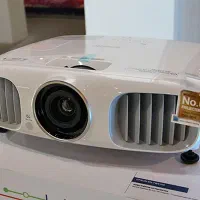 ویدیو پروژکتور جایگزین تلویزیون خانگی کیفیت عالی|تلویزیون و پروژکتور|شیراز, عفیفآباد|دیوار