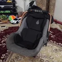 دو عدد صندلی کودک